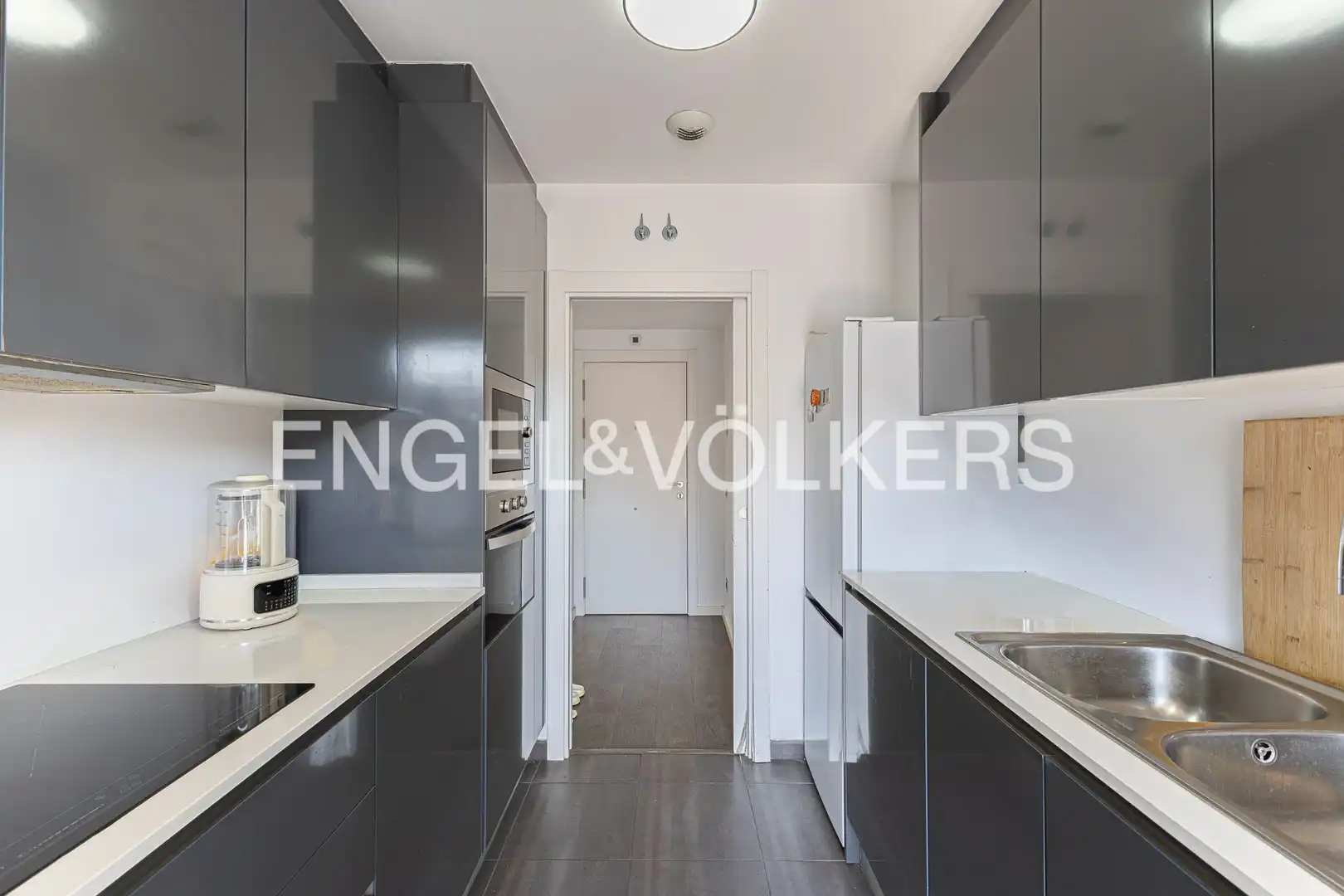 Kitchen of Flat for sale in Barcelona  with Air Conditioner, Heating and Parquet flooring