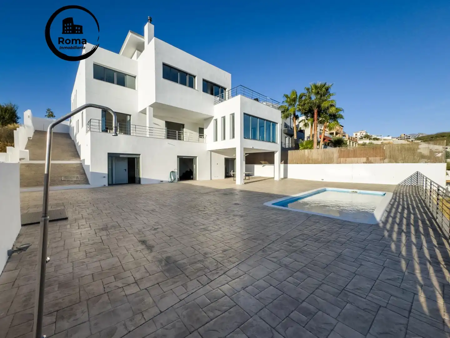 Vista exterior de Casa o chalet en venta en La Zubia con Aire acondicionado, Calefacción y Jardín privado