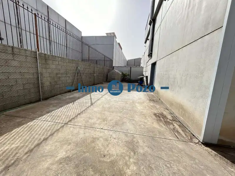 Nave industrial en venta en Almendralejo