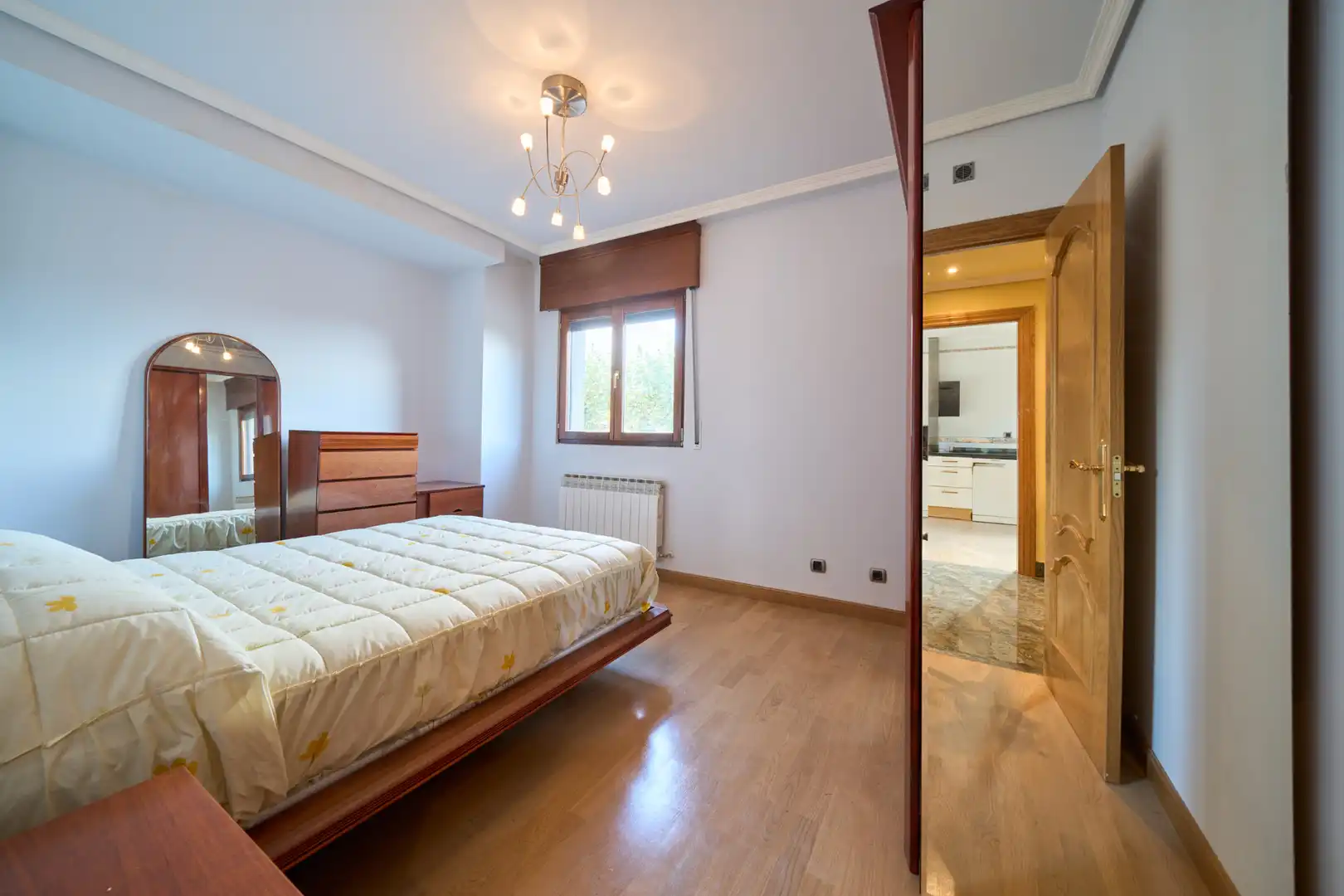 Bedroom of Houses for sale in Vitoria - Gasteiz  with Heating, Private garden and Parquet flooring
