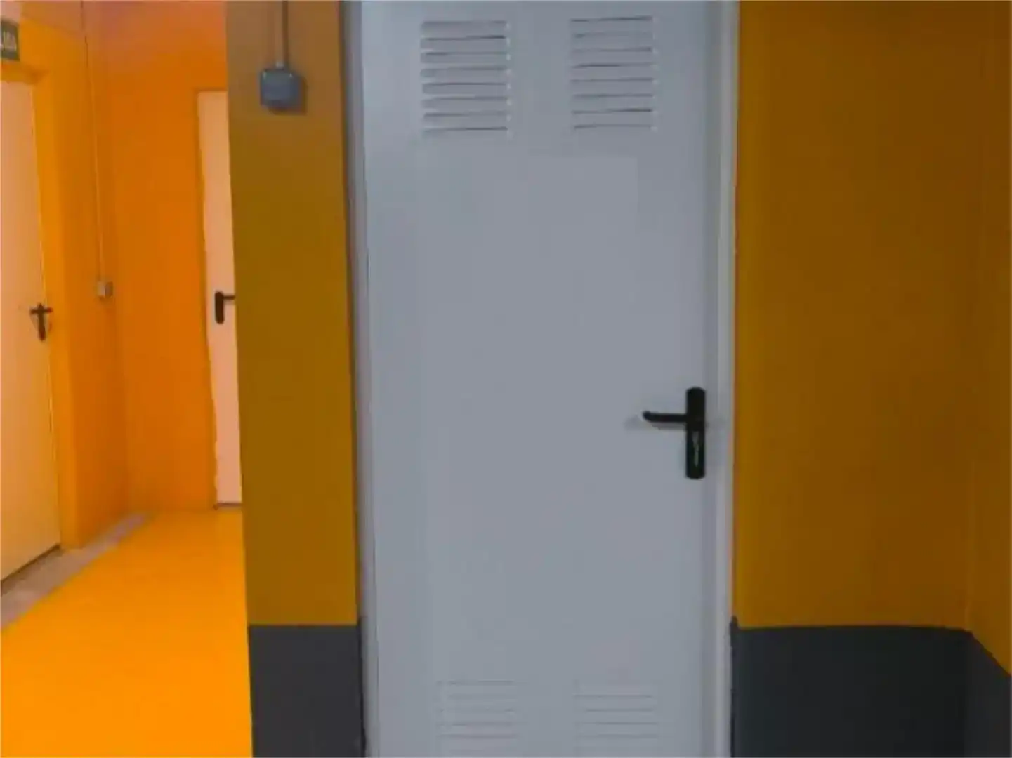 Storage room for sale in Valencia