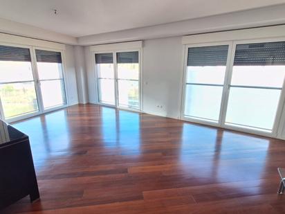 Living room of Flat to rent in Bilbao   with Heating, Oven and Washing machine