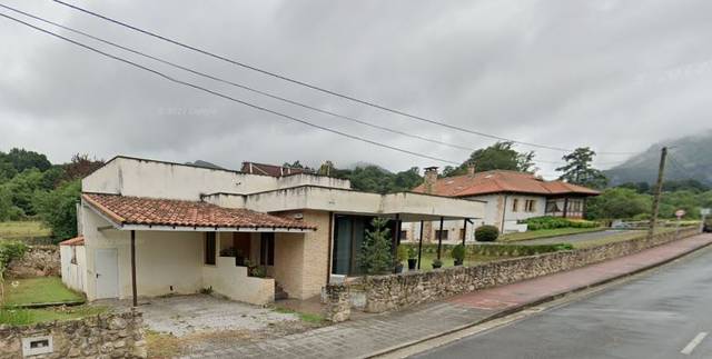 Casa-chalet en Venta en Molledo