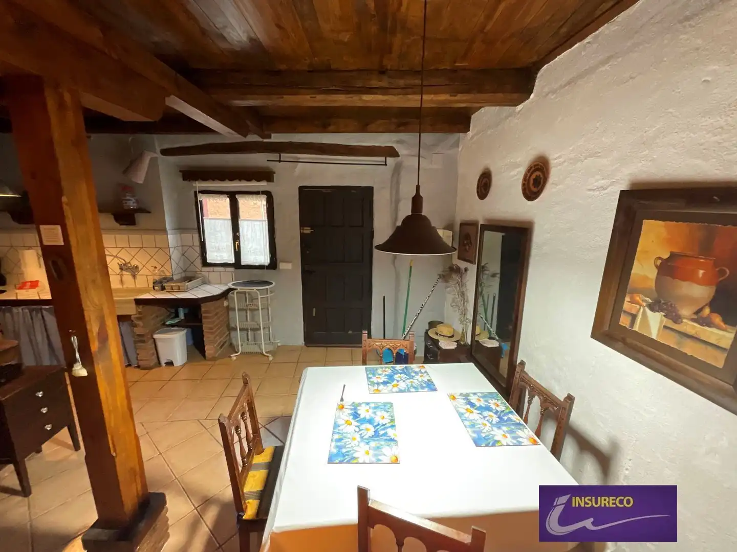 Cuina de Casa o xalet en venda en Bustillo del Páramo amb Calefacció i Moblat