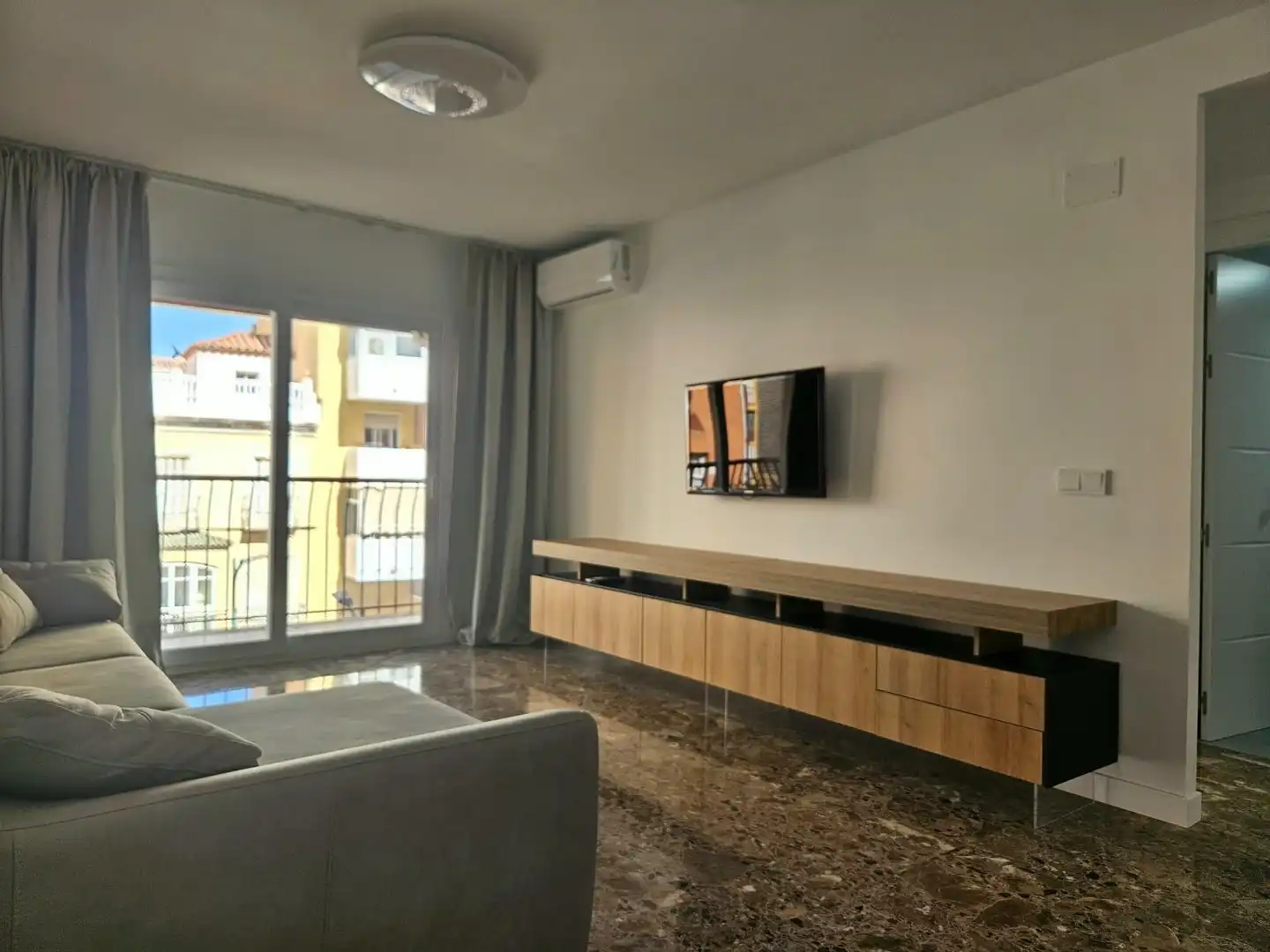 Flat with lift to rent in CUARTELES, imagen 4