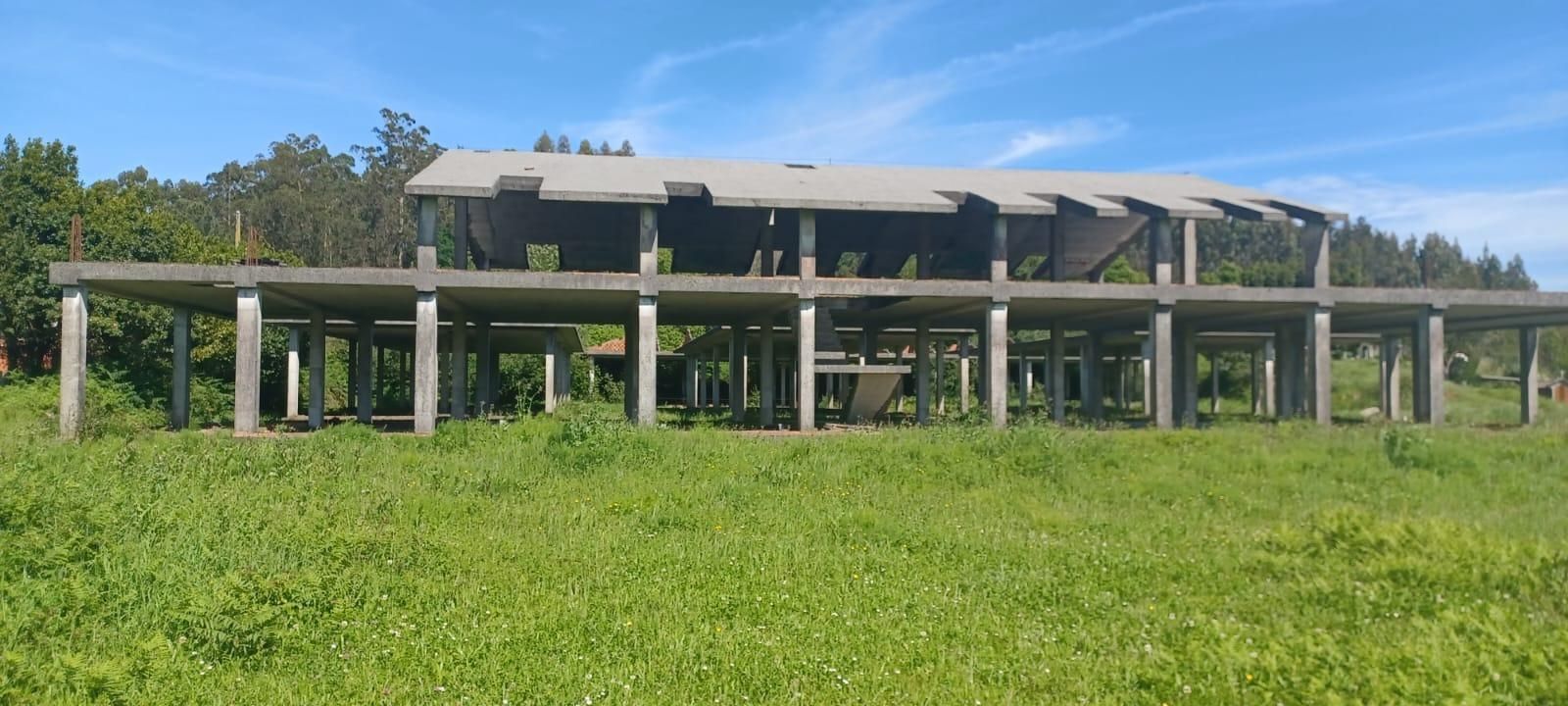 Exterior view of Building for sale in Irixoa