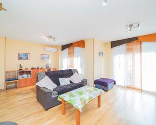 Living room of Single-family semi-detached for sale in Leganés  with Air Conditioner, Heating and Terrace