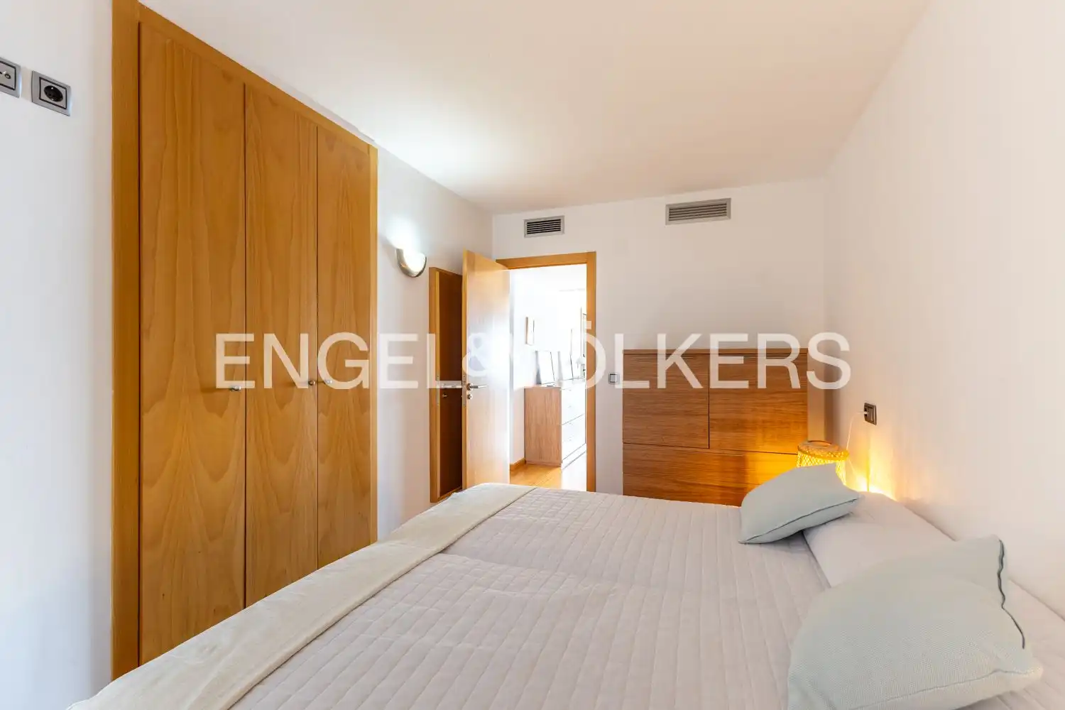 Bedroom of Flat for sale in Cullera  with Air Conditioner, Heating and Parquet flooring