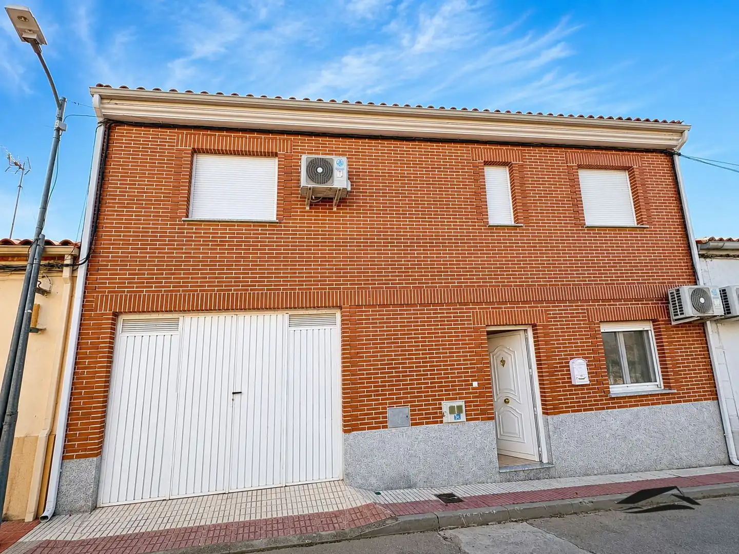 Exterior view of Houses for sale in Aldealengua  with Air Conditioner, Heating and Furnished