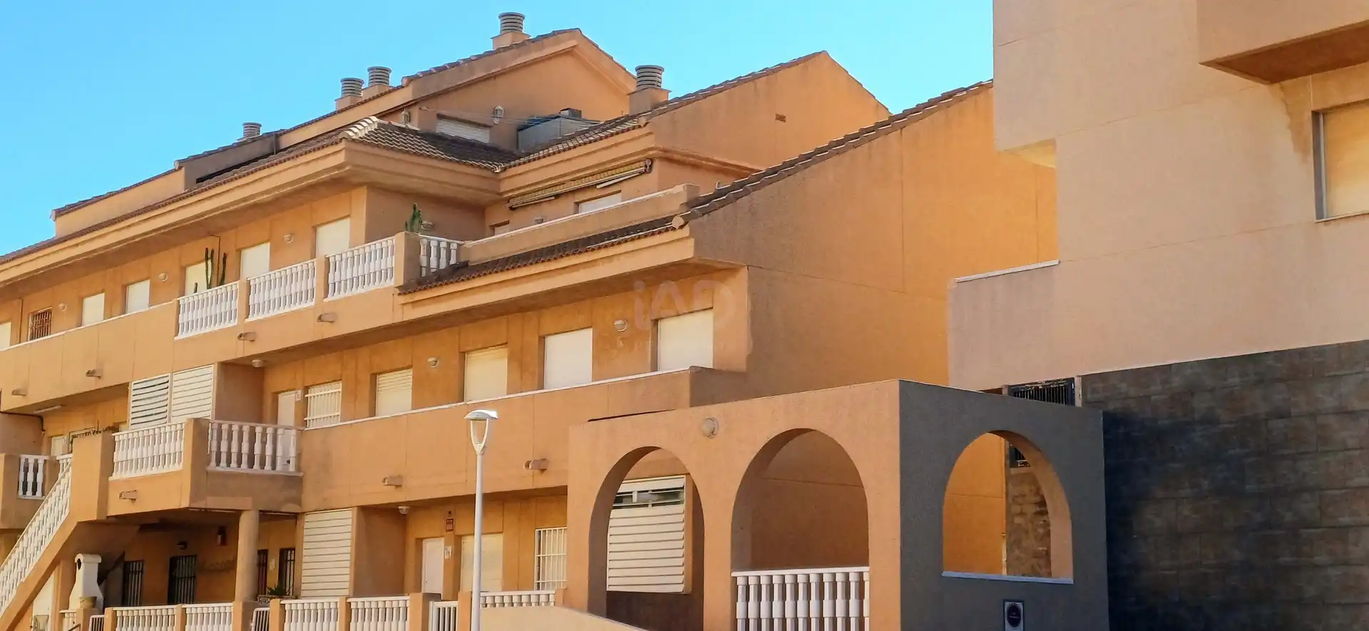 Außenansicht von Maisonette zum Verkauf in La Manga del Mar Menor mit Heizung, Terrasse und Schwimmbad