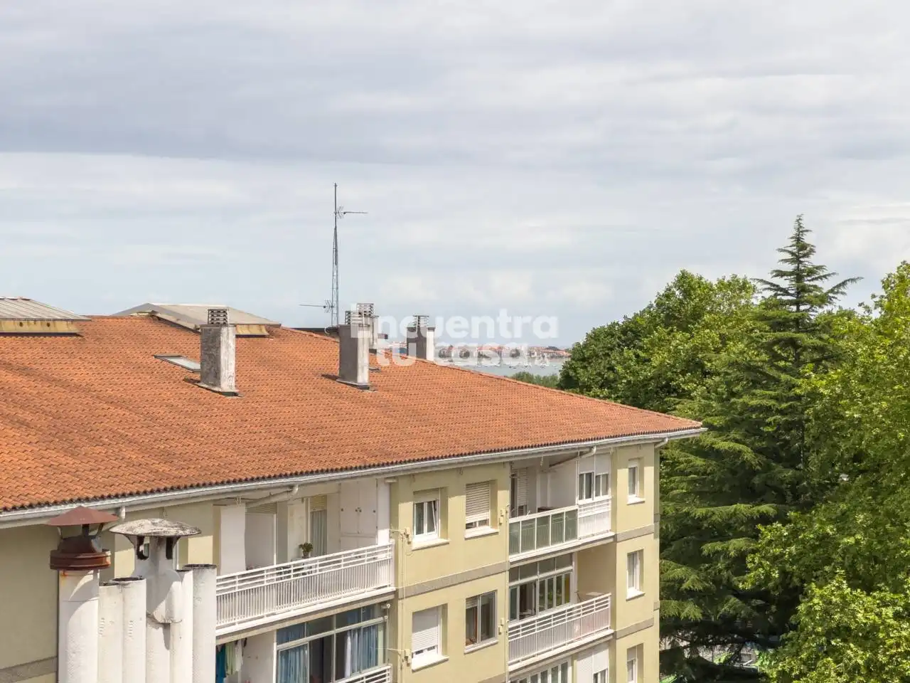 Attic for sale in Calle Pinar, Pinar - Anaka - Belaskoenea