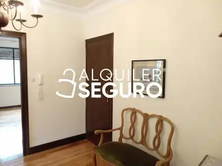 Habitación de Piso de alquiler en Vitoria - Gasteiz con Calefacción