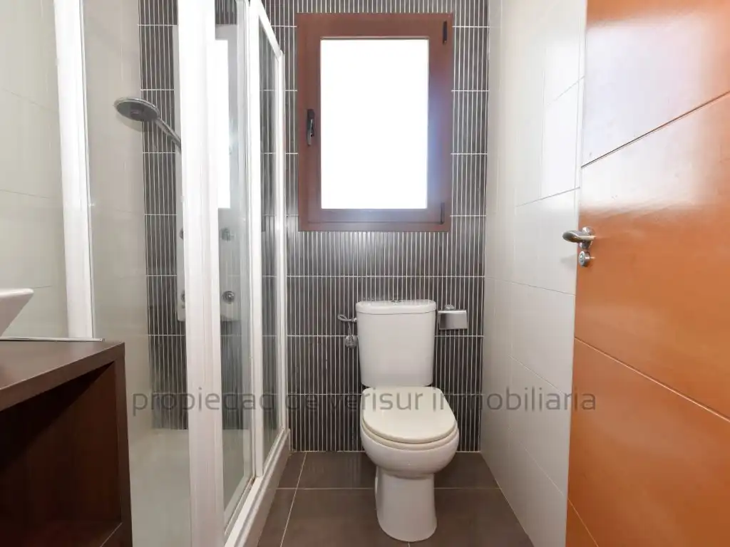 Badezimmer von Wohnungen zur Miete in Las Salinas