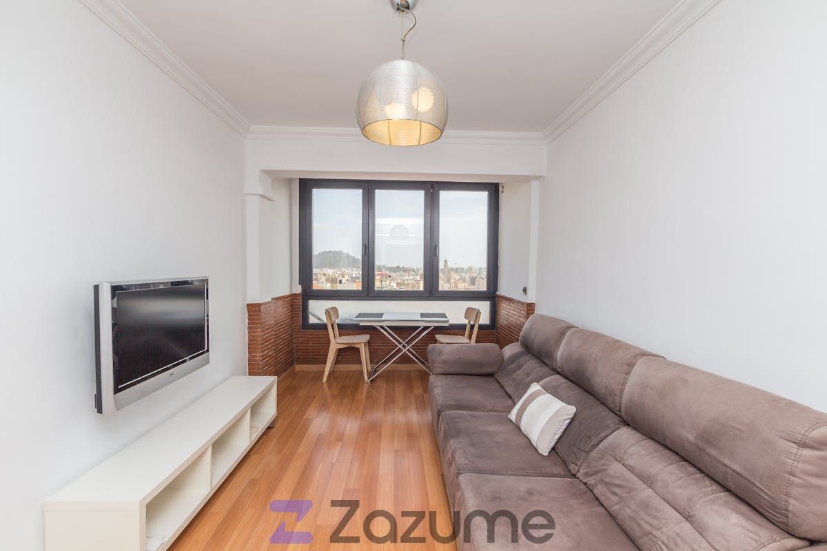 Pis de lloguer a C. Eugenio Gross, Los Castillejos - La Trinidad