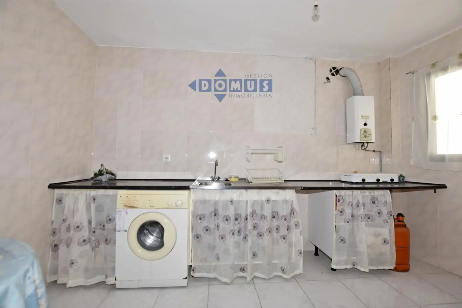 Kitchen of Flat for sale in Algatocín  with Terrace and Balcony