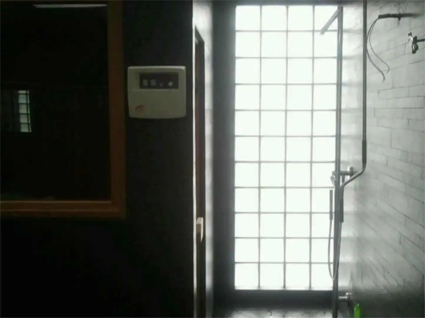 Bany de Pis en venda en Jaén amb Aire condicionat, Jardí privat i Parquet