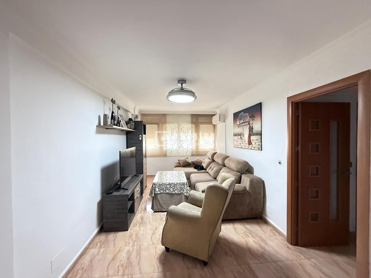 Sala d'estar de Pis en venda en Málaga Capital amb Aire condicionat i Moblat