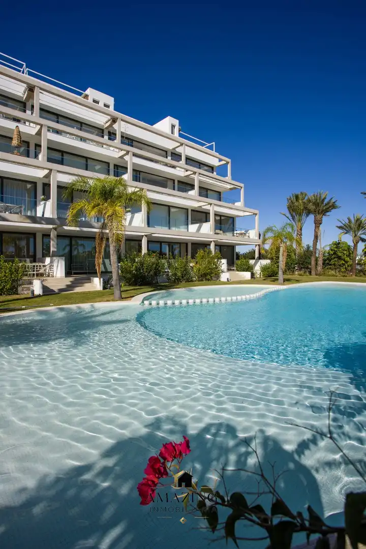 Piscina de Apartament en venda en Cartagena amb Aire condicionat, Calefacció i Terrassa