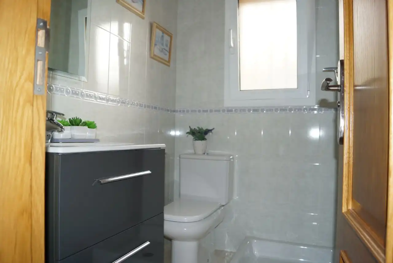 Baño de Casa o chalet en venta en Els Grecs - Mas Oliva