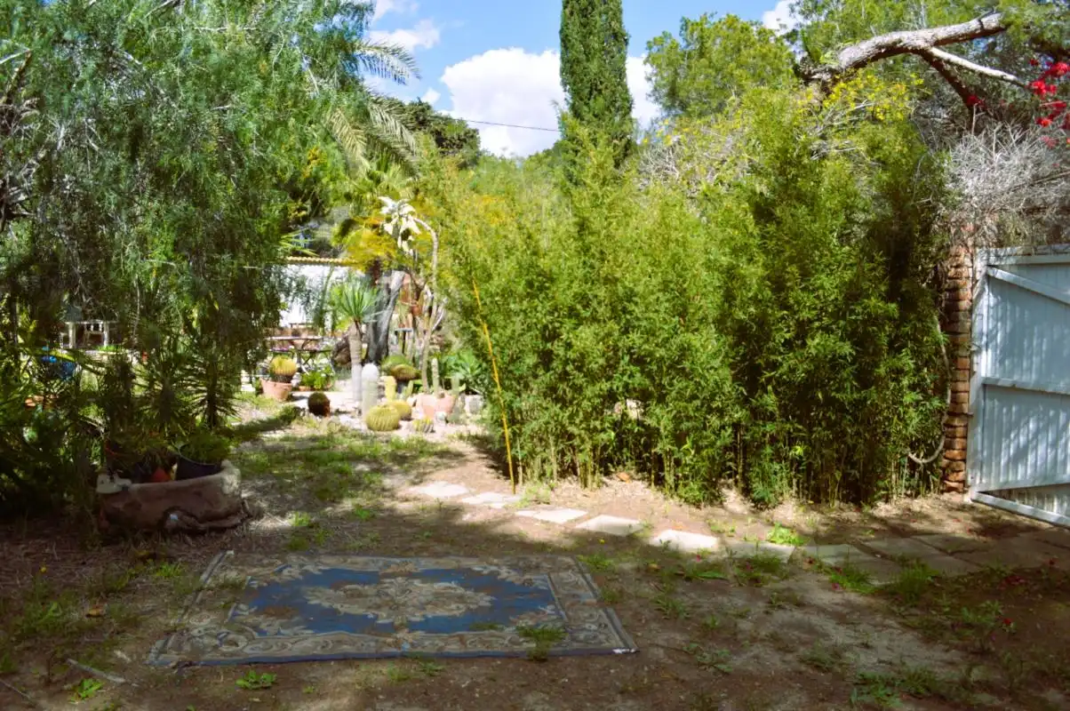 Jardí de Casa o xalet en venda en Orihuela amb Aire condicionat, Calefacció i Jardí privat