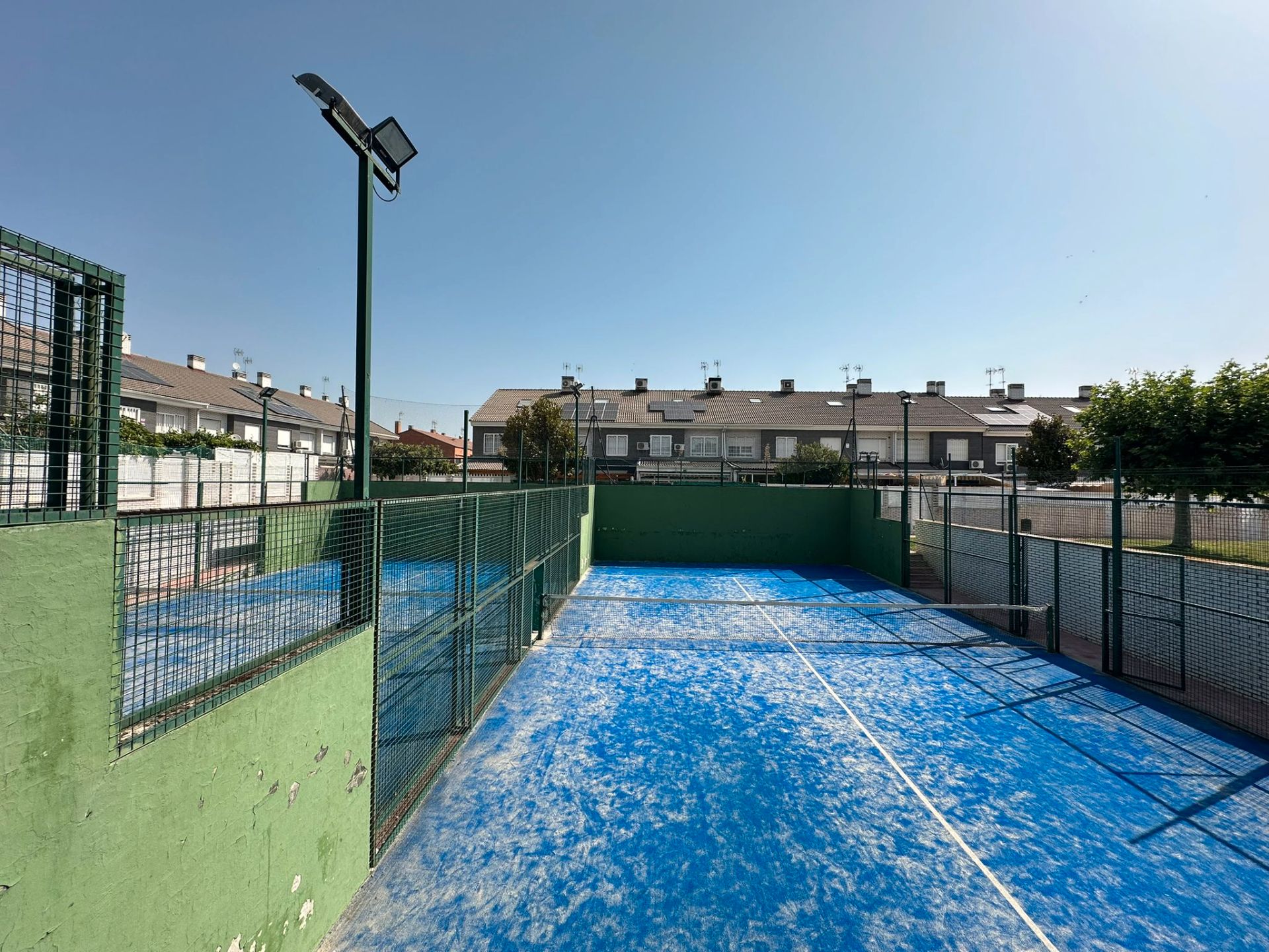 Exterior view of House or chalet for sale in Parla  with Air Conditioner, Heating and Private garden
