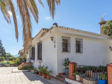 Detached house with pool for sale in Avenida DISEMINADOS