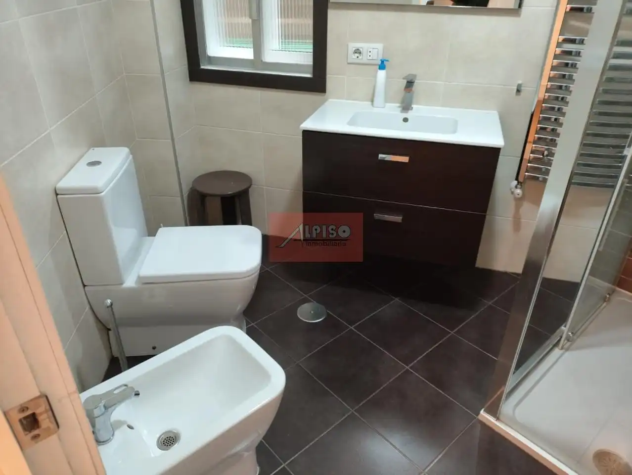Bathroom of Flat for sale in Ourense Capital   with Heating and Furnished