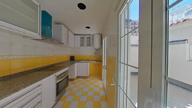 Piso en Venta en Carrer de Molina en Mont-Olivet
