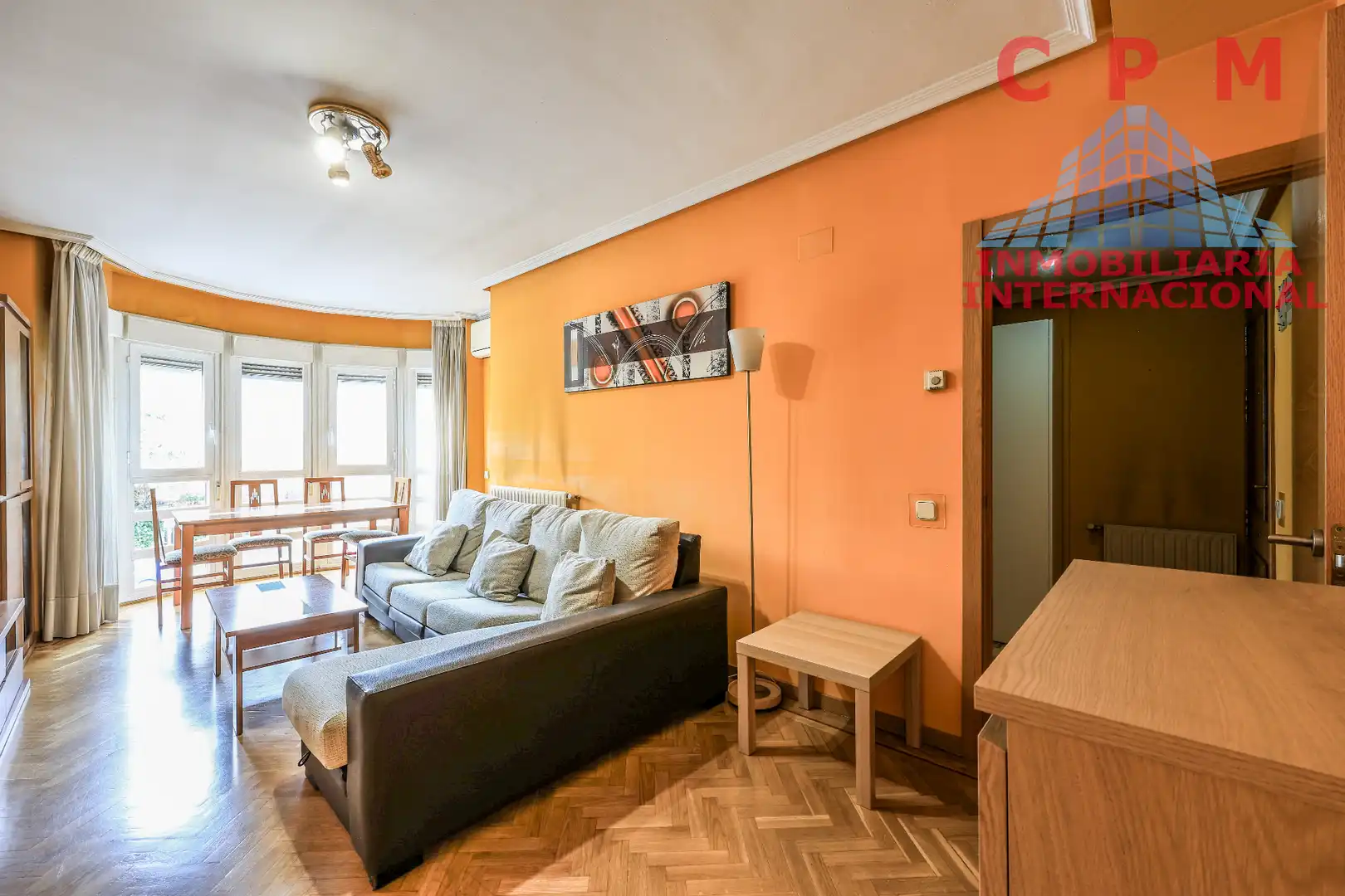 Sala d'estar de Pis de lloguer en  Madrid Capital amb Aire condicionat, Calefacció i Parquet