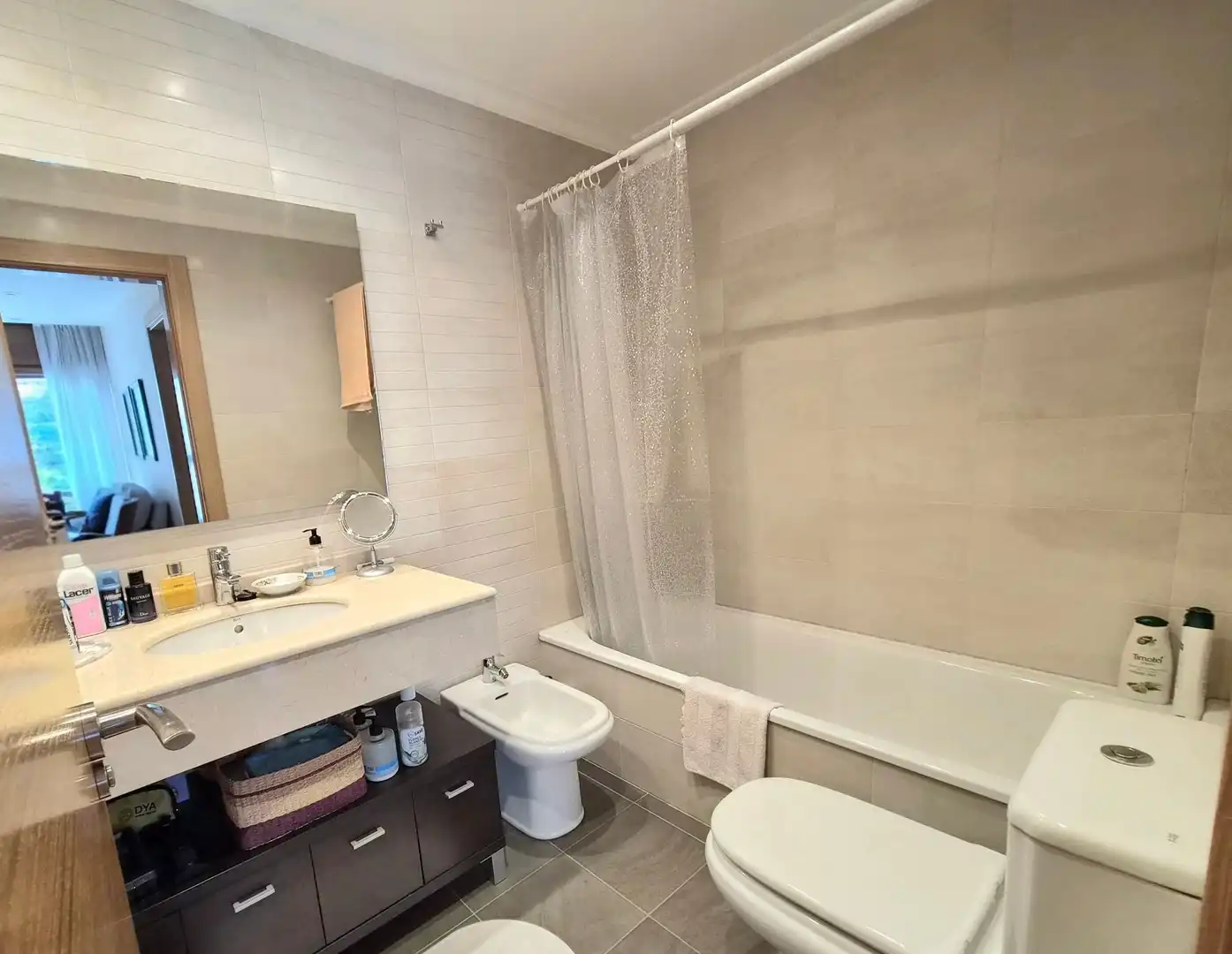 Baño de Apartamento en venta en Carreño con Calefacción