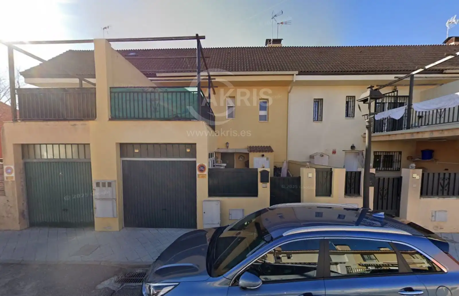 Vista exterior de Casa adosada en venta en Yuncler con Calefacción y Terraza