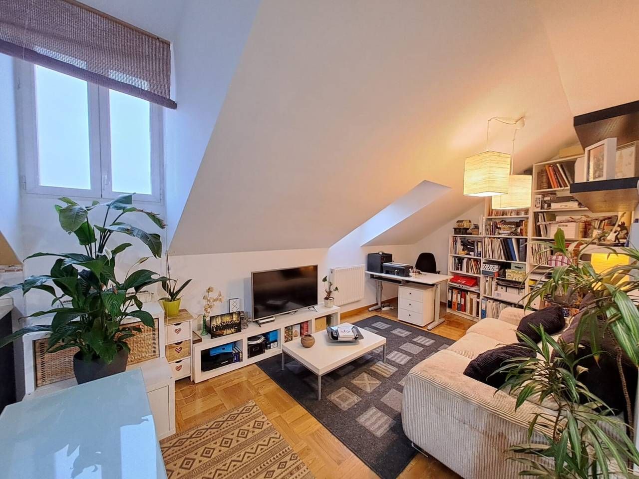 Living room of Attic for sale in Burgos Capital  with Heating, Parquet flooring and Storage room