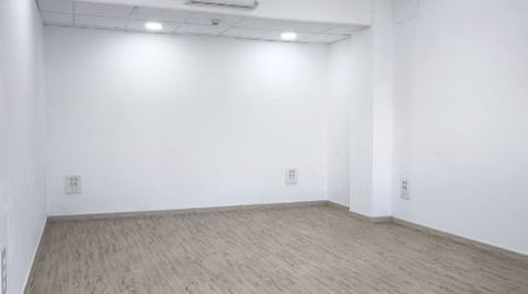 Foto 4 von Büro zur Miete in Calle Bodegueros, 43, Santa Cristina - San Rafael, Málaga Capital