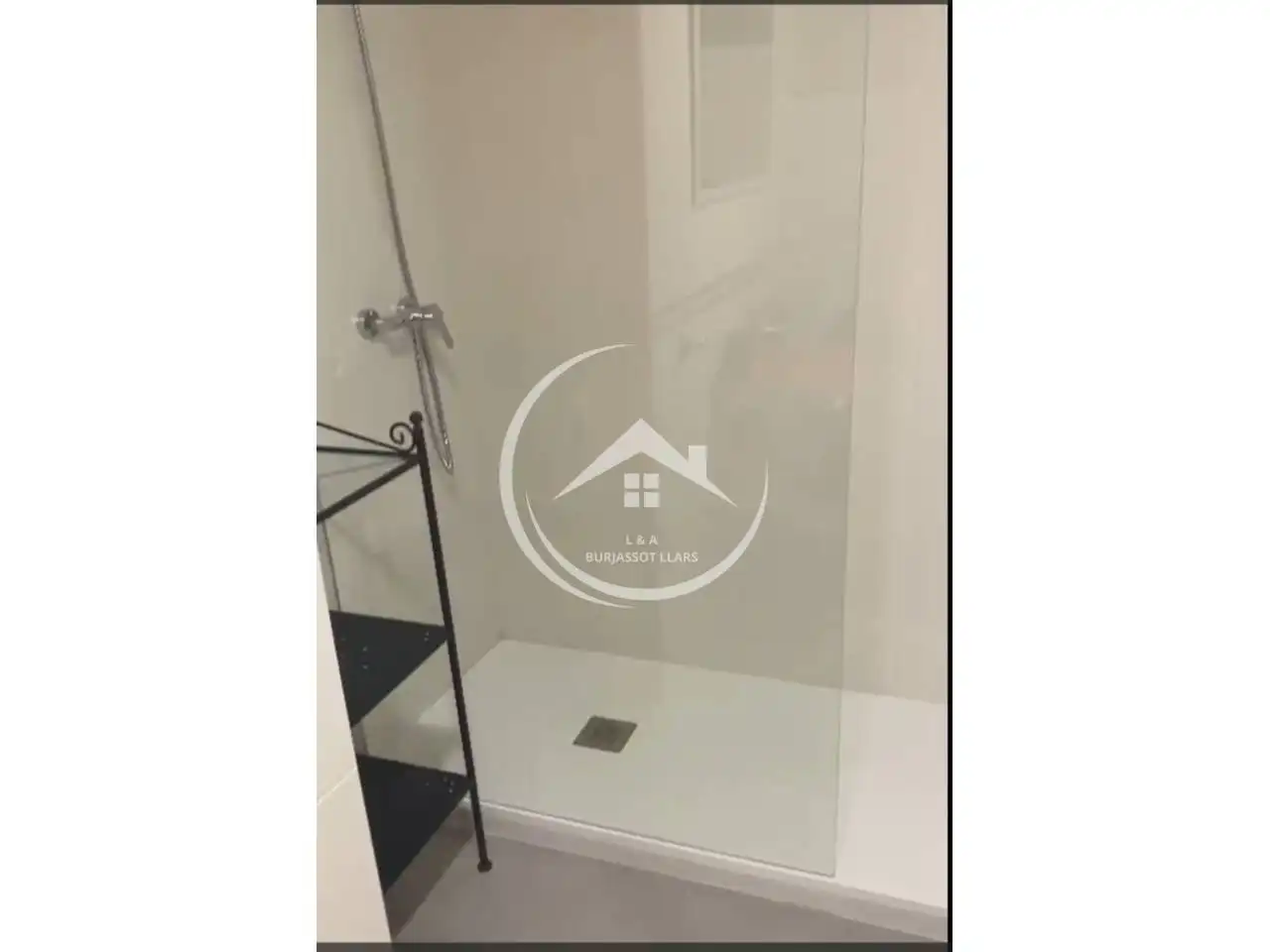 Baño de Apartamento en venta en Valencia