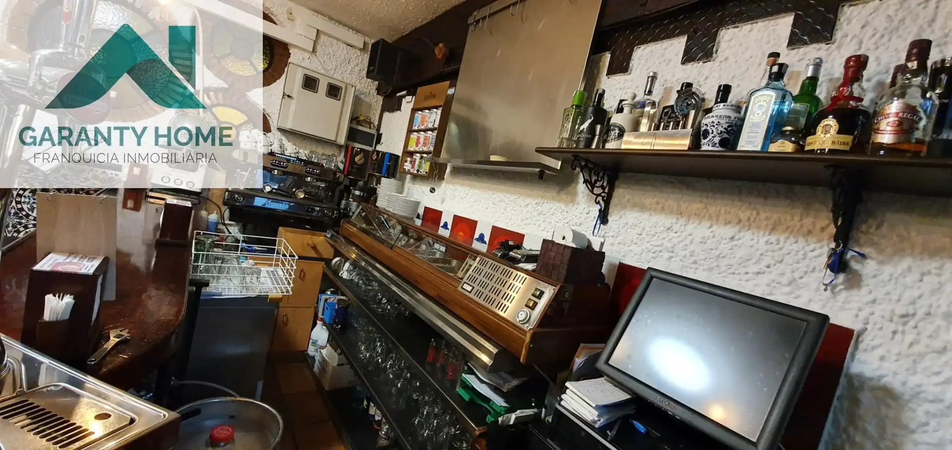 Kitchen of Commercial properties for transfer in Martos  with Air Conditioner, Terrace and Furnished