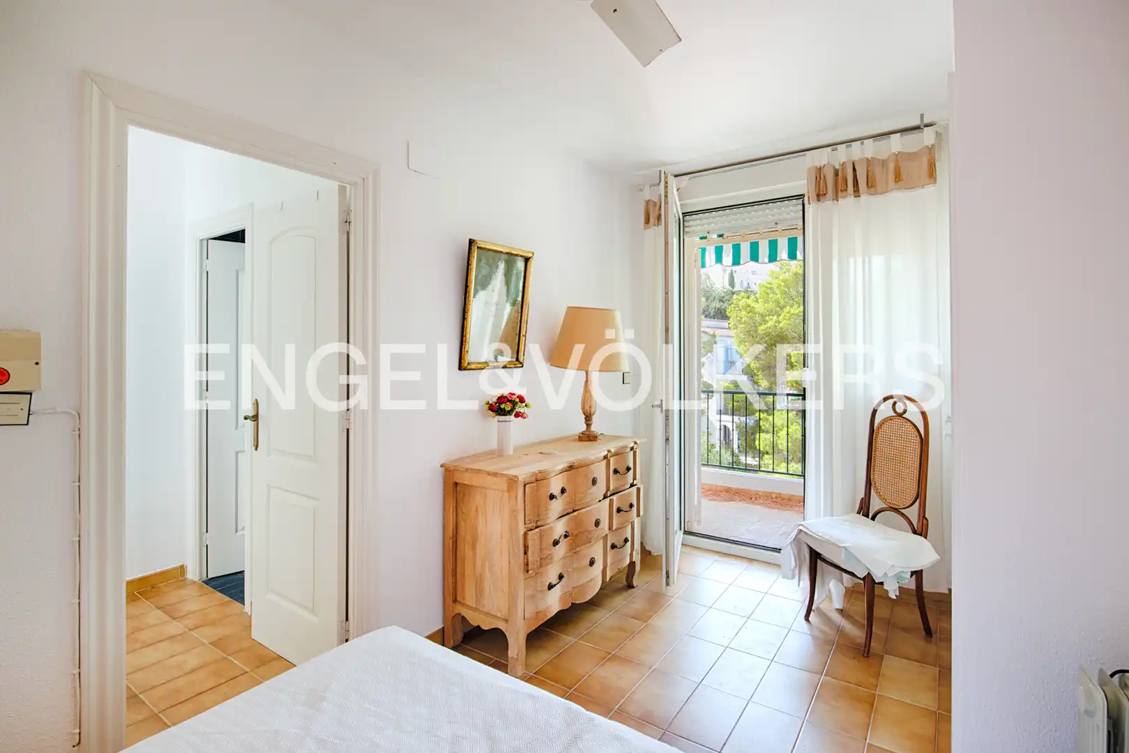 Habitación de Casa o chalet en venta en Roses con Jardín privado, Terraza y Amueblado