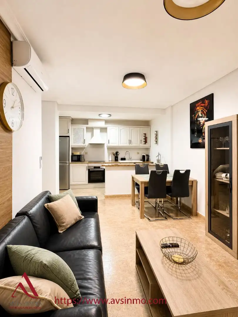Cocina de Apartamento de alquiler en Orihuela con Aire acondicionado, Calefacción y Terraza