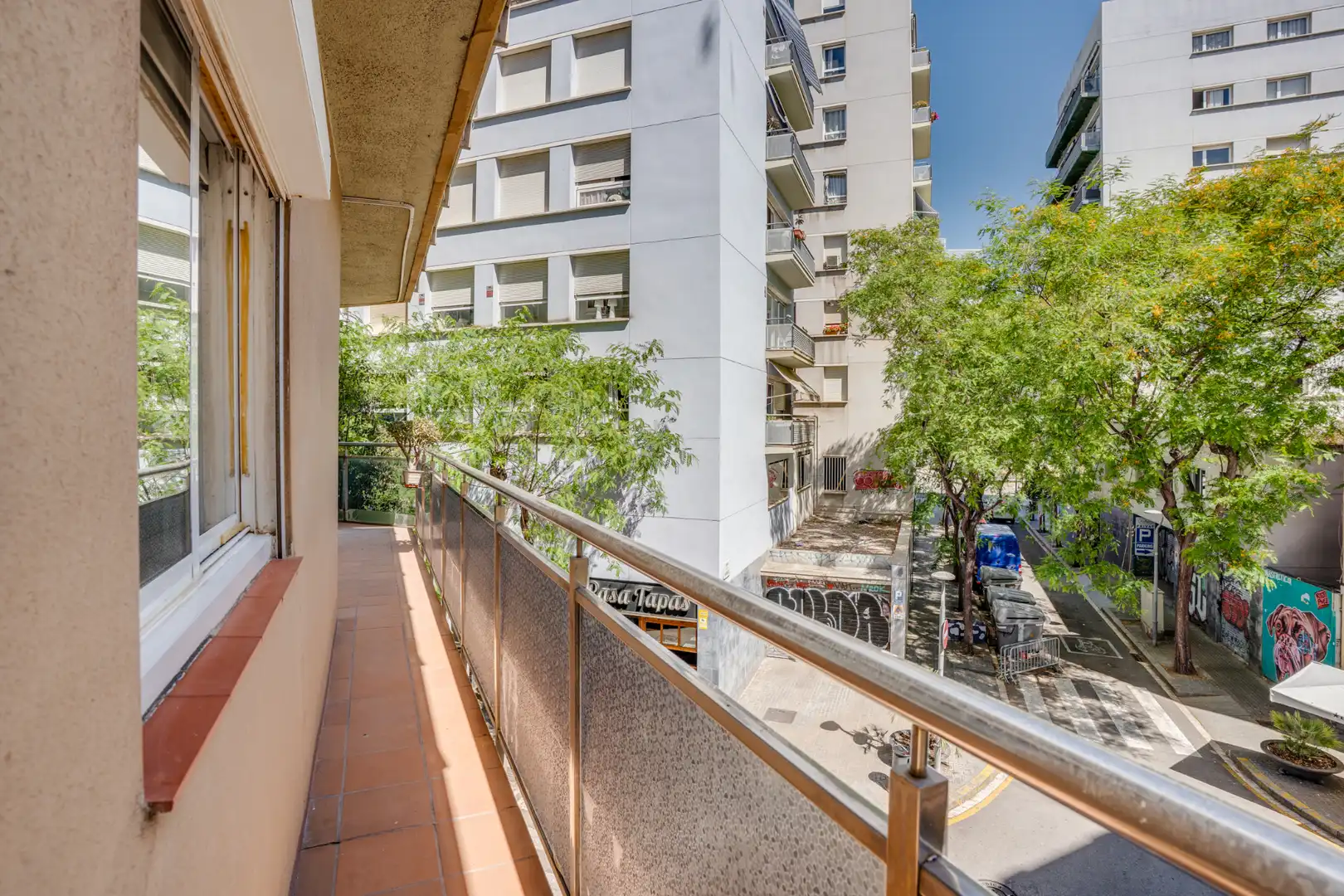 Terraza de Piso en venta en Barcelona con Calefacción, Parquet y Horno