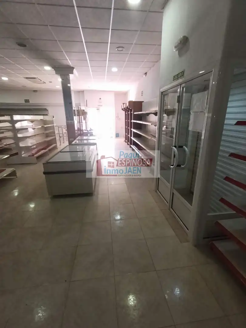 Local en venta en Jamilena con Aire acondicionado