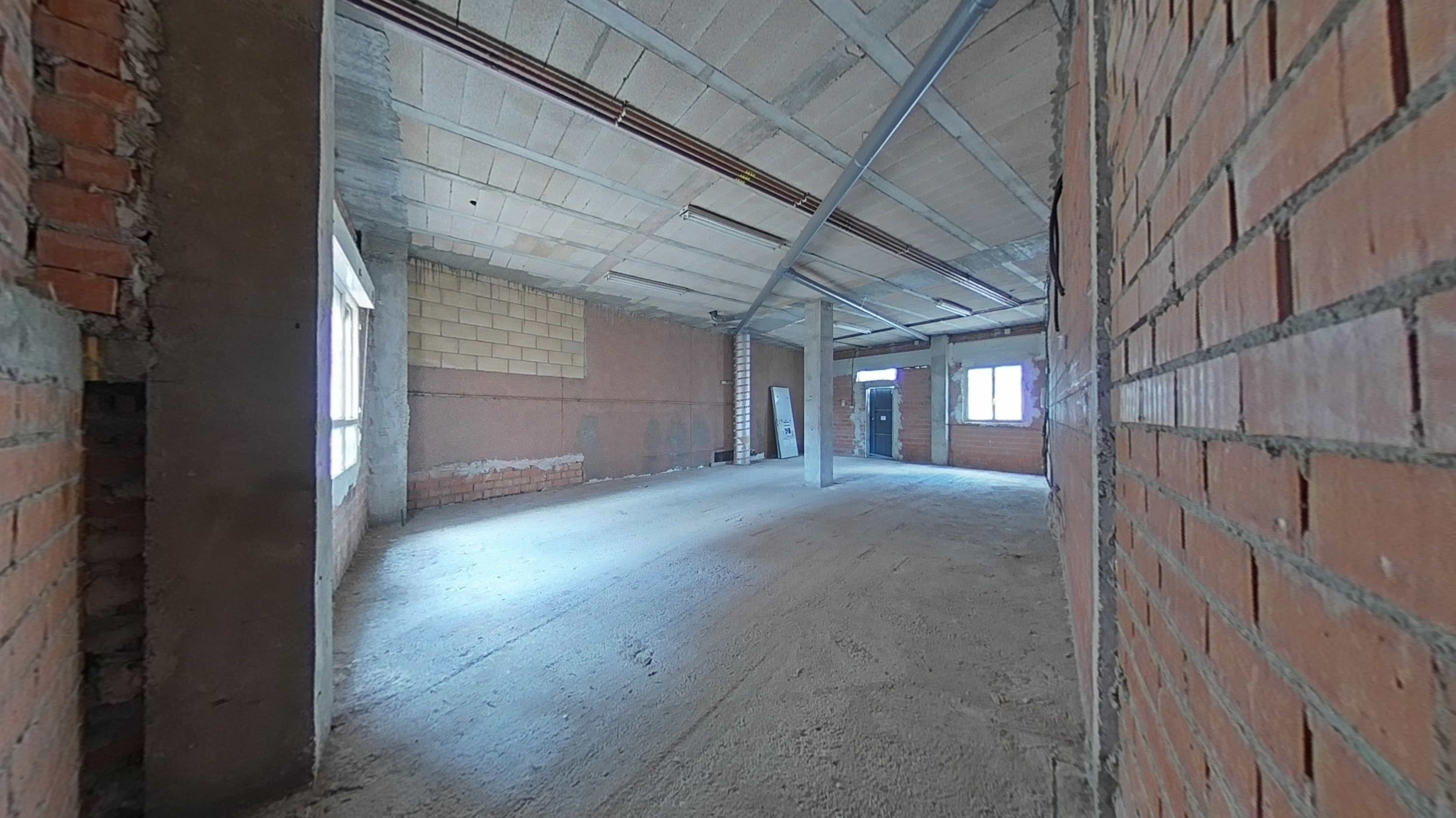 Premises for sale in Alberite
