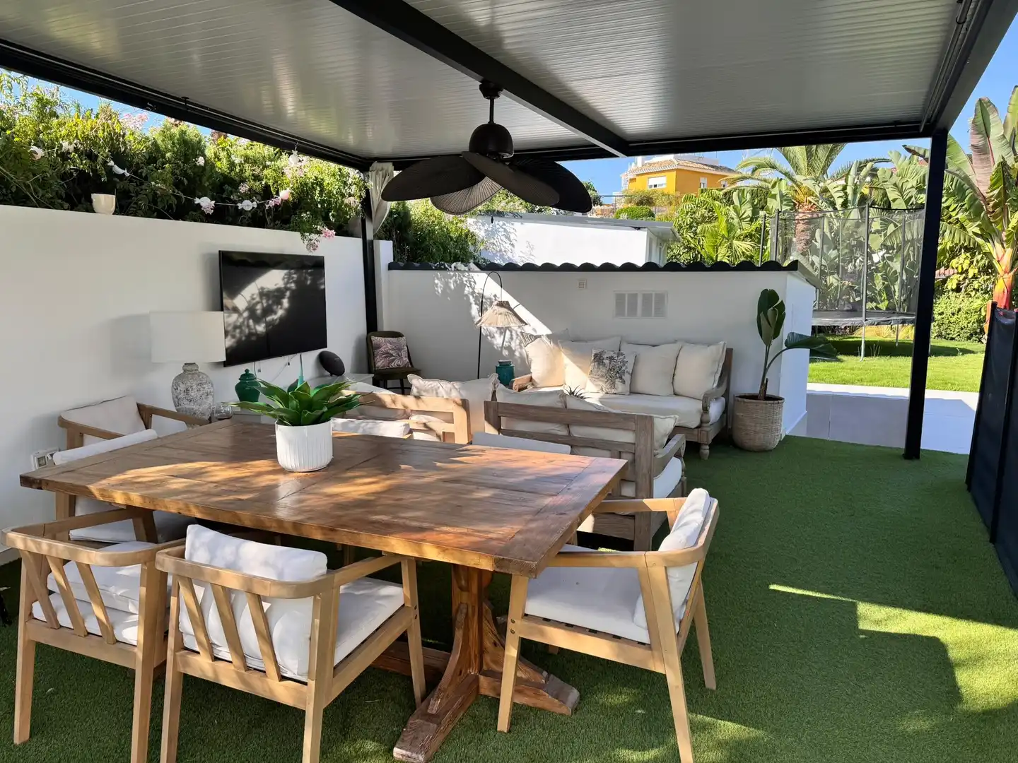 Terrassa de Casa o xalet en venda en Benalmádena amb Aire condicionat, Jardí privat i Terrassa