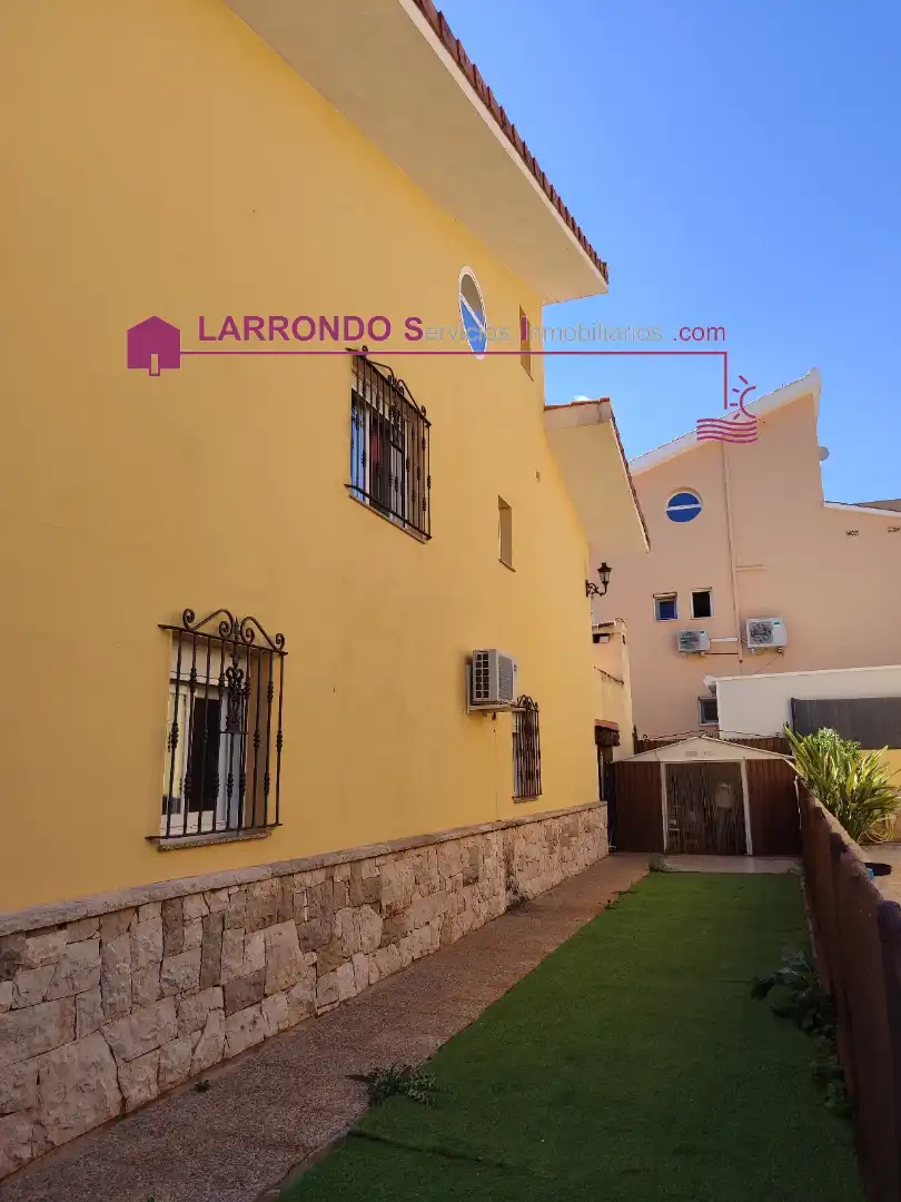 Haus oder Chalet zum Verkauf in Camí de Cervera, Las Atalayas - Urmi - Cerro de Mar