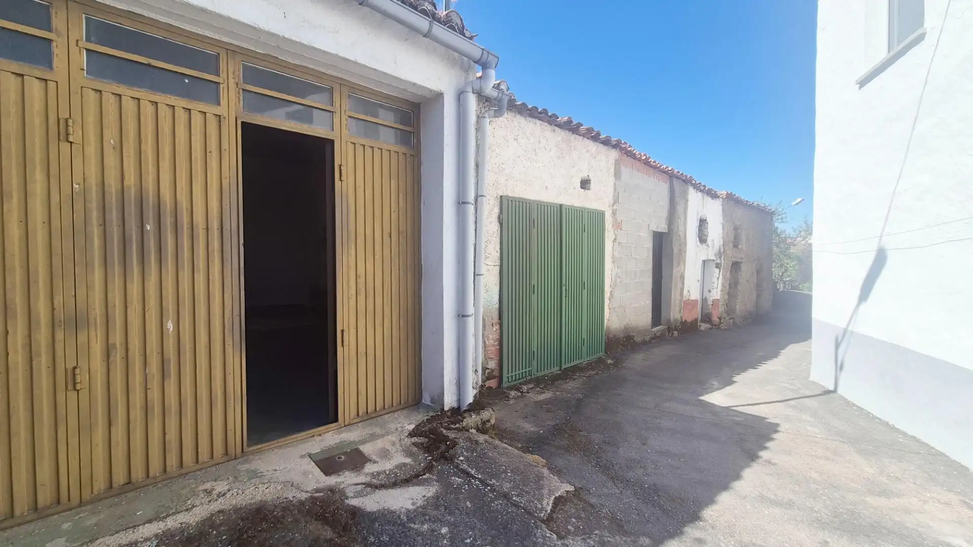 Garage for sale in Barruecopardo