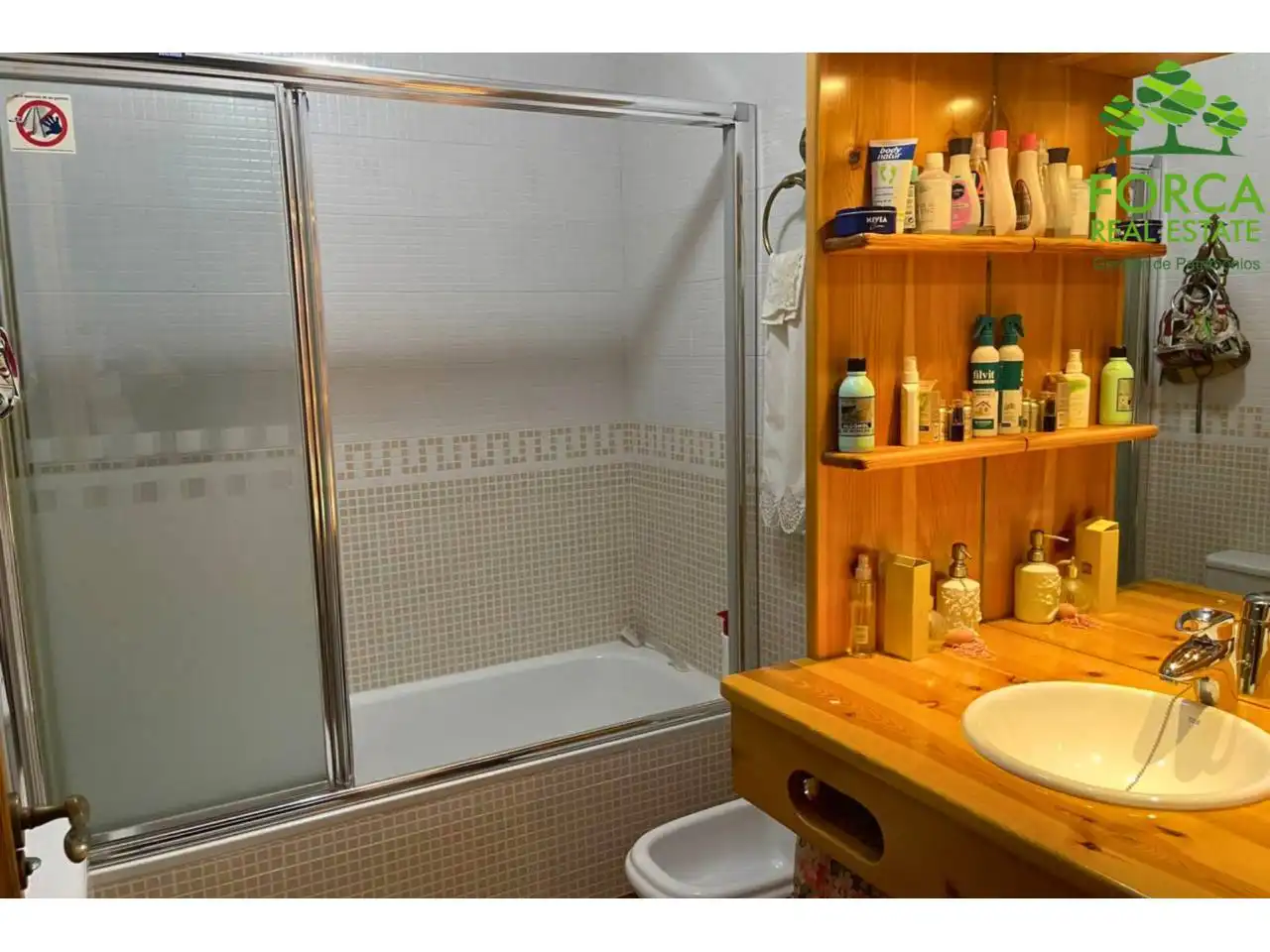 Bathroom of Houses for sale in Murcia  with Heating, Swimming Pool and Alarm