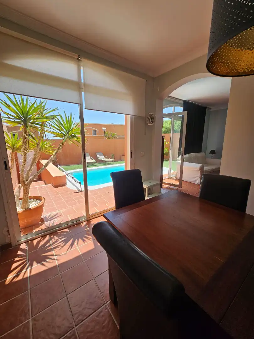 Terrassa de Casa adosada en venda en Puerto del Rosario amb Aire condicionat, Jardí privat i Terrassa