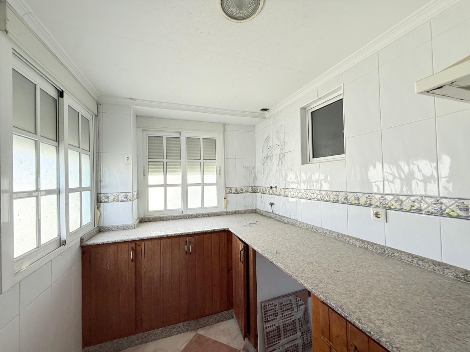 Kitchen of Flat for sale in Puerto Real  with Terrace