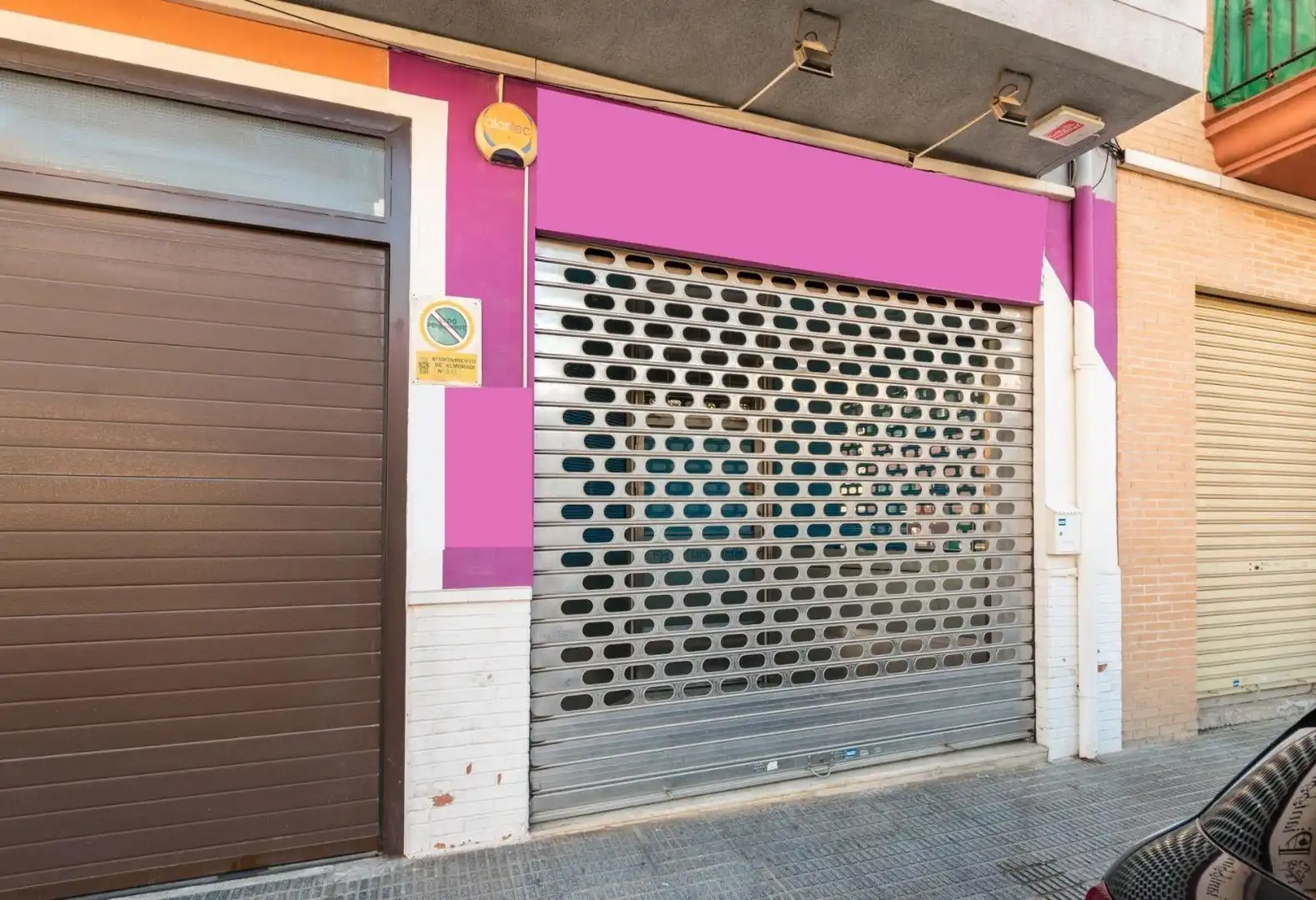 Local comercial de lloguer a Calle Calle Santos Abdón y Senent 7, imagen 4