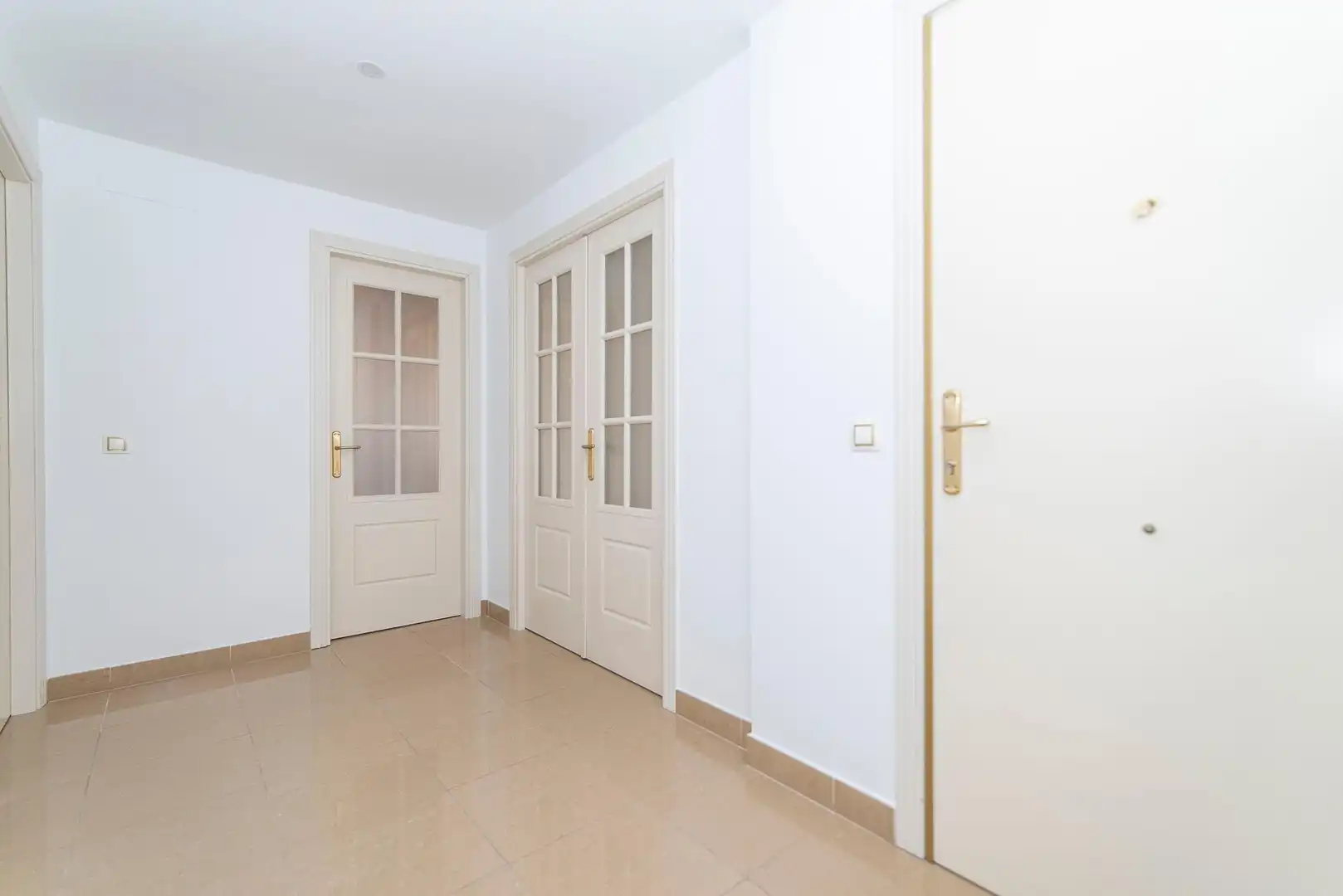 Wohnung mit Terrasse zum Verkauf in Castillo de Cumb. Mayores 6, imagen 10