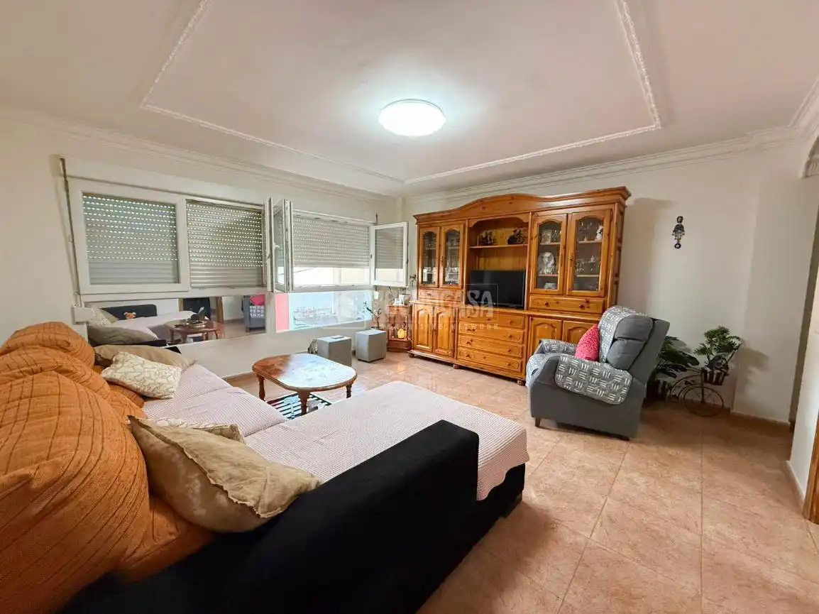 Living room of Flat for sale in Ingenio  with Terrace and Storage room