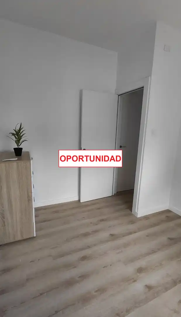 Habitación de Ático en venta en Ciudad Real con Calefacción, Terraza y Amueblado